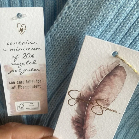 Jessica Simpson NWT Sleeveless Vneck Button Down Knit Sweater Vest Size medium - Picture 8 of 10